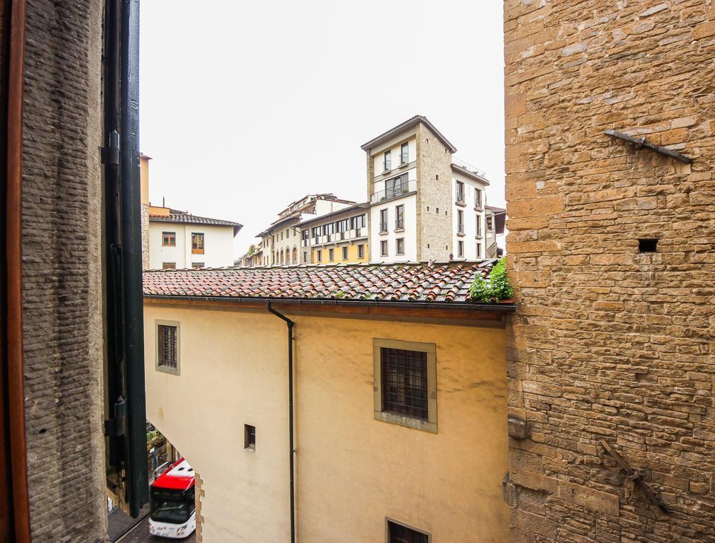 Ponte Vecchio Luxury II Apartment Florence Room photo